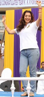 Juhi Chawla celebrates at Eden Garden, Kolkatta on 3rd June 2014